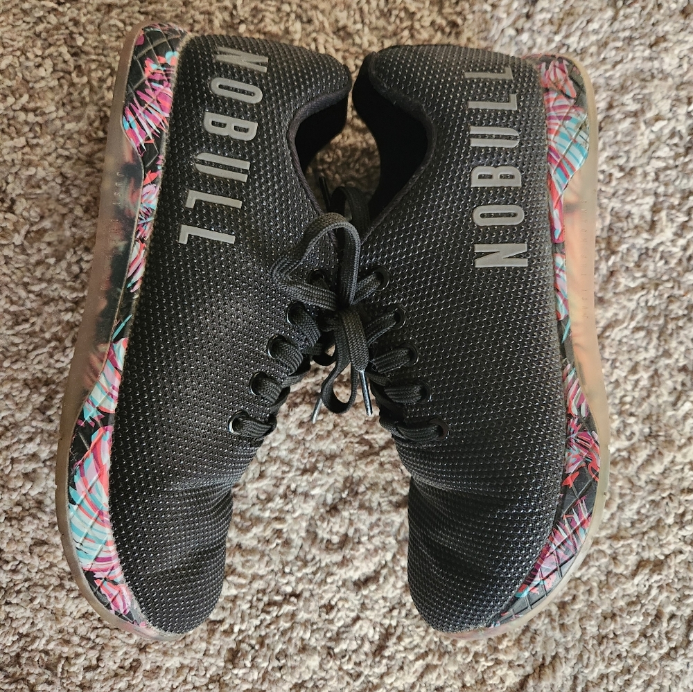 Nobull Size 7.5 - Picture 6 of 9